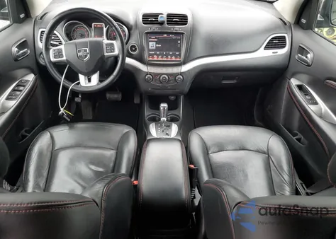 2016 Dodge Journey R/T z USA, uszkodzony, nr VIN 3C4PDDEG1GT192932